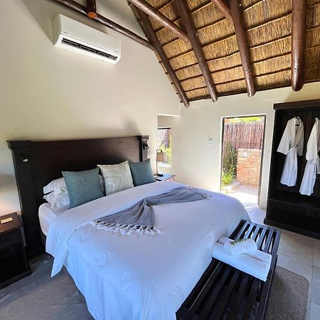 Charihandra Game Lodge Addo Exterior photo